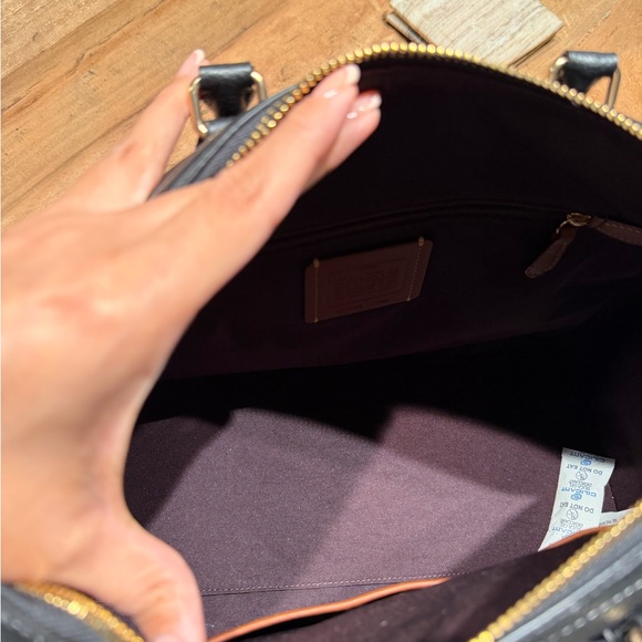 NWOT Coach Large Rowan - Picture 7 of 8